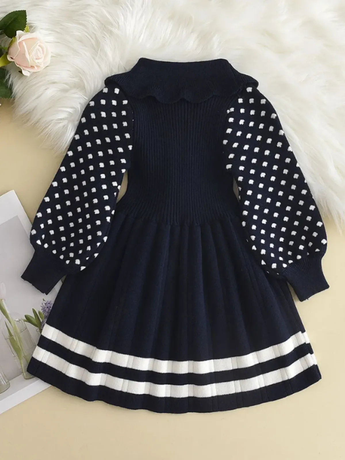 Adorable Polka Dot Sleeve Knit Dress with Elegant Pleats