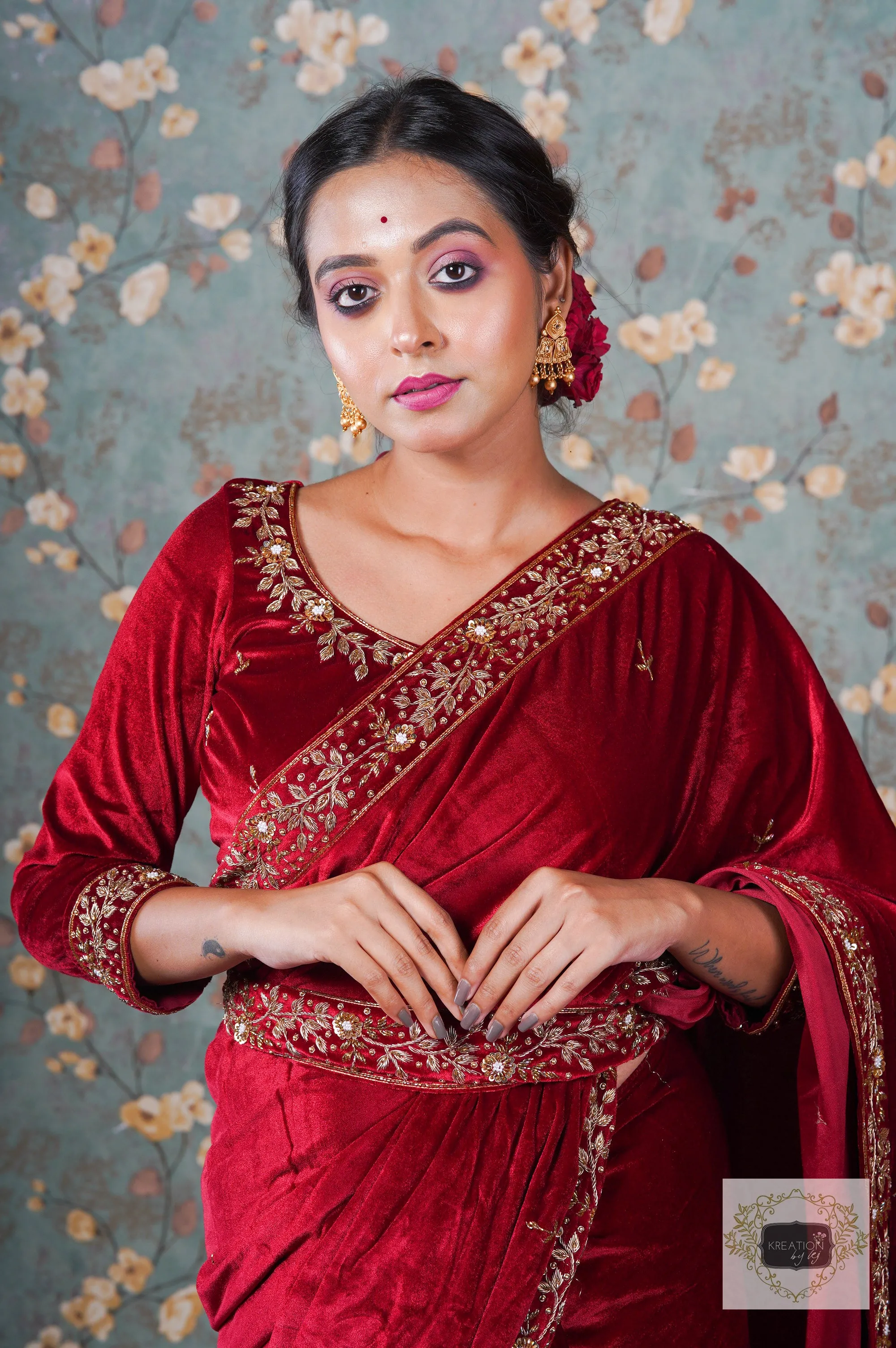 Anaya Maroon Velvet Saree with Belt