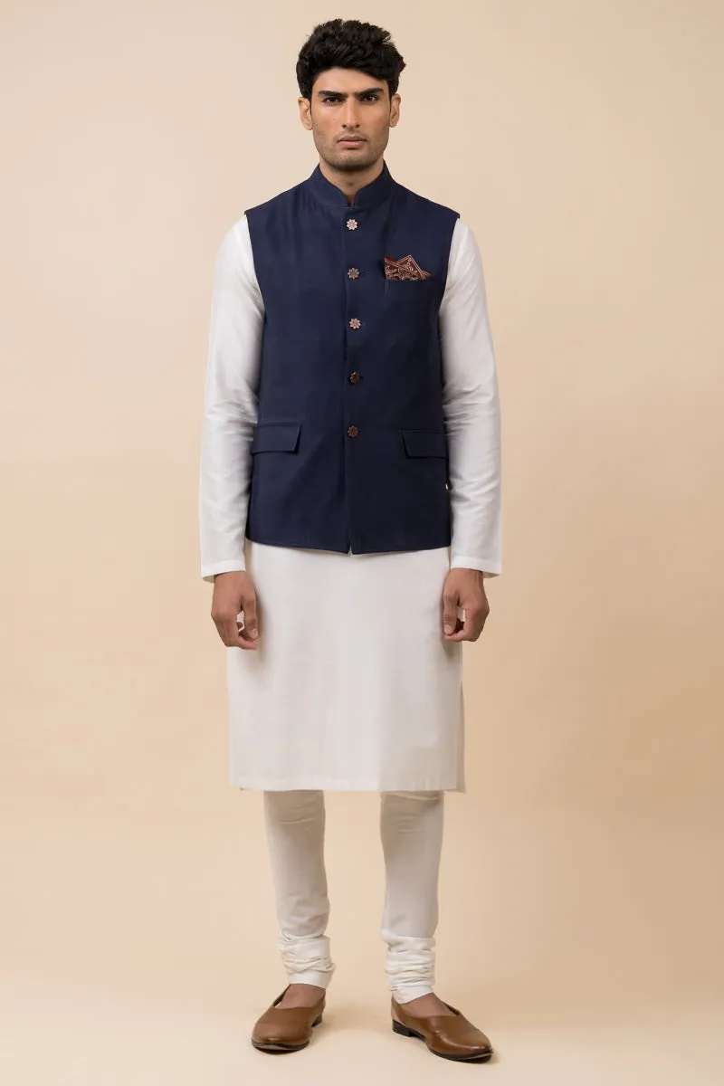 Classic Single Bundi With Flap Pockets