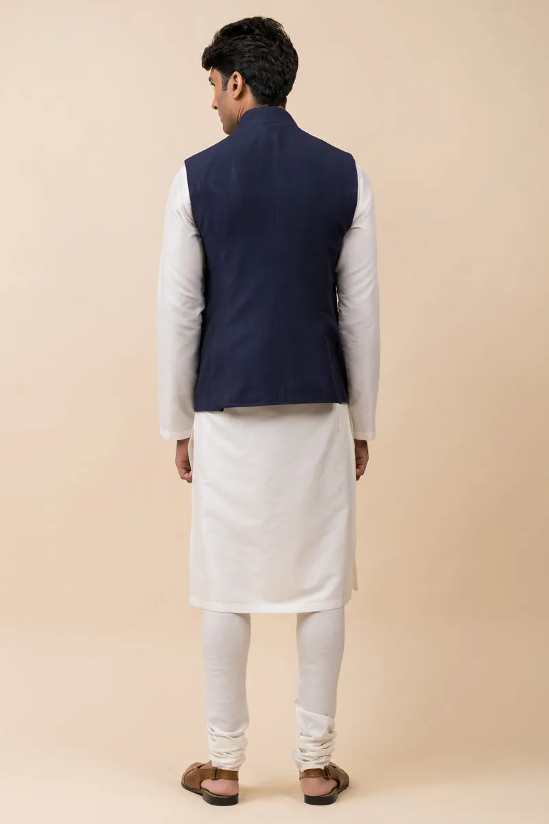 Classic Single Bundi With Flap Pockets