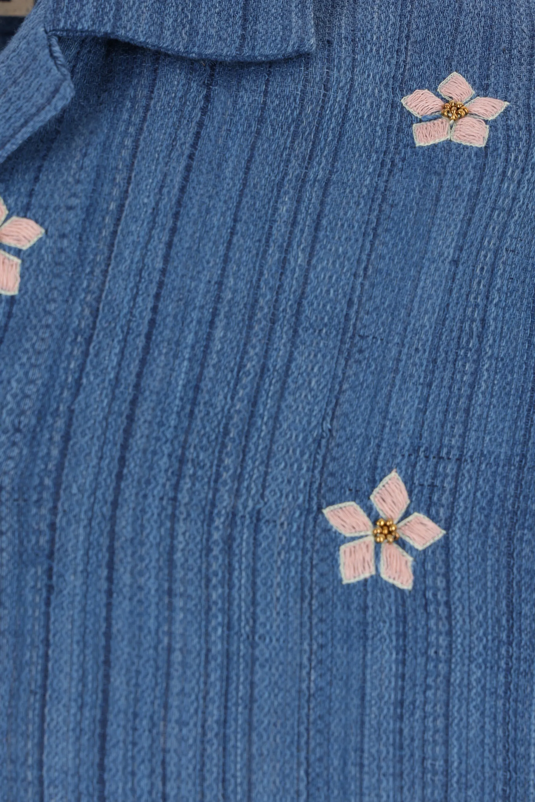 cotton Camp shirt with Violet Flower embroideries