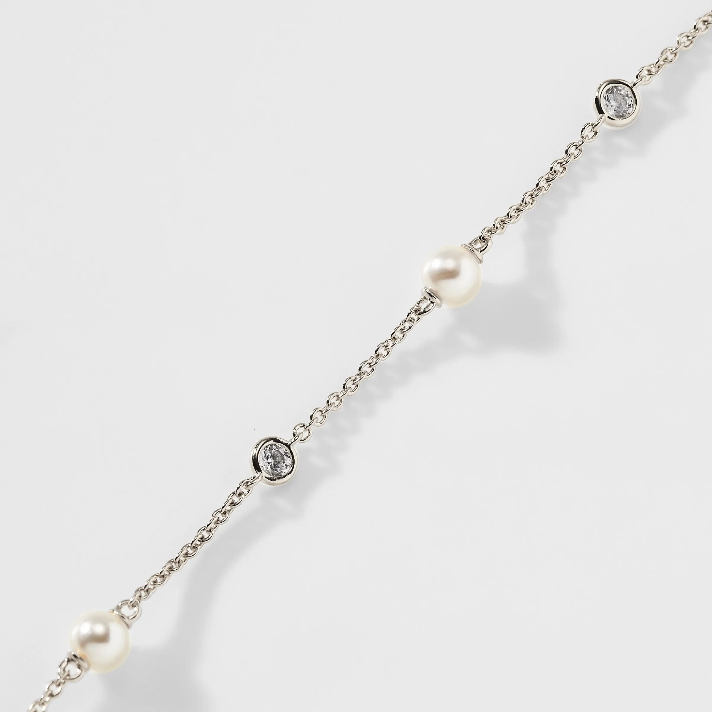 EMILIA PEARL AND CZ LINE BRACELET