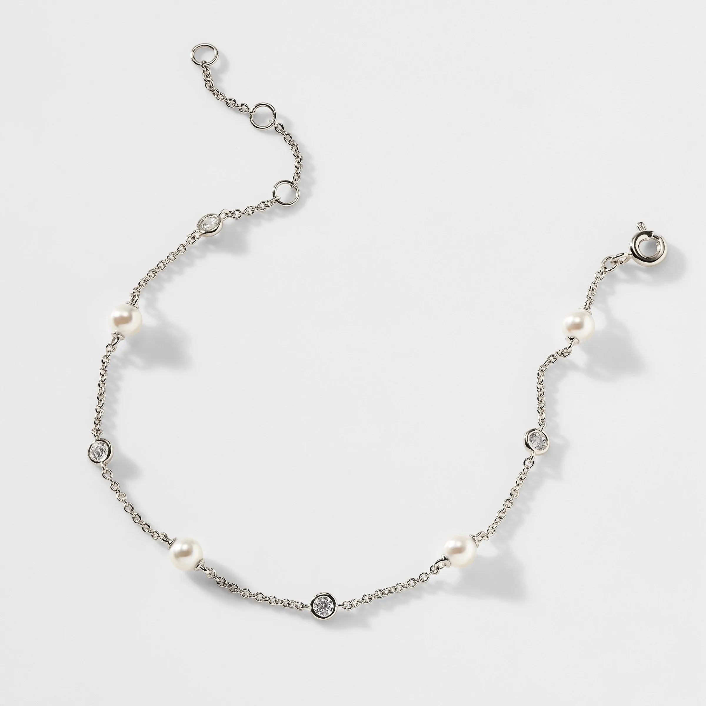 EMILIA PEARL AND CZ LINE BRACELET