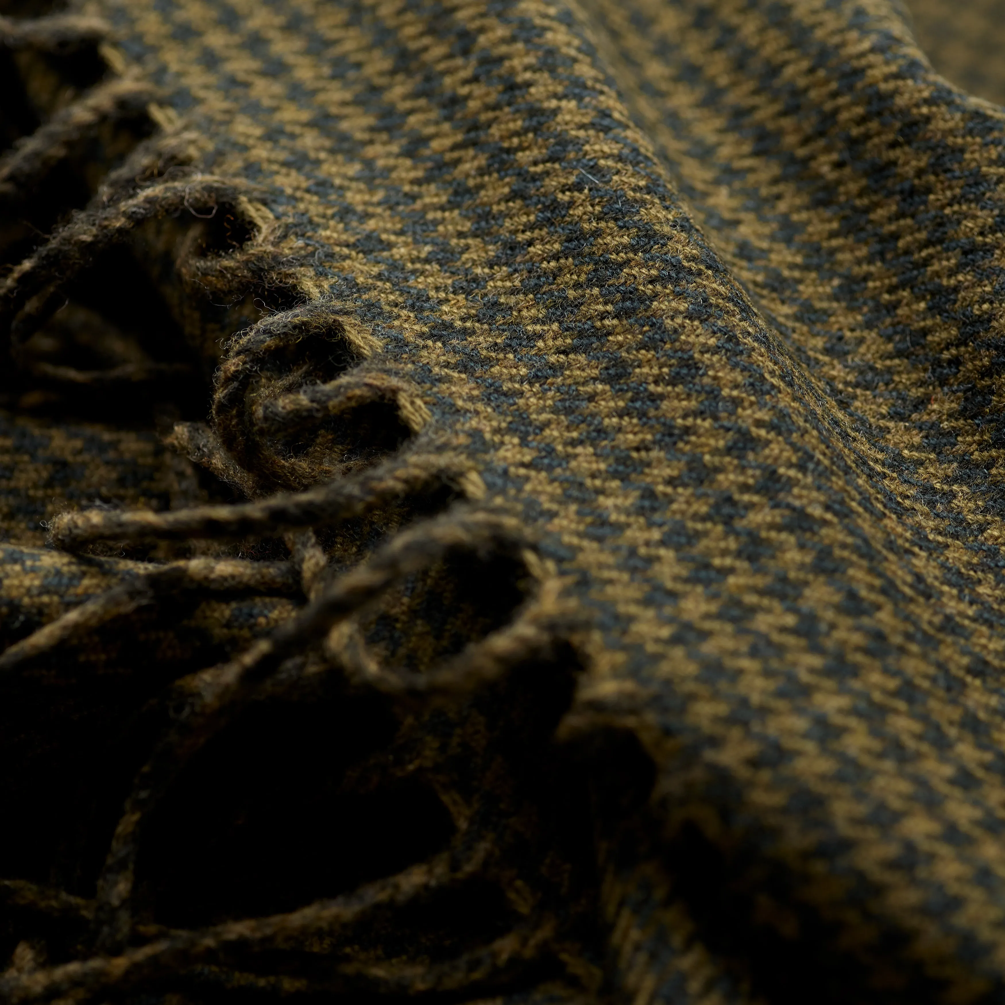 Fox Green Houndstooth Cashmere & Merino Wool Scarf