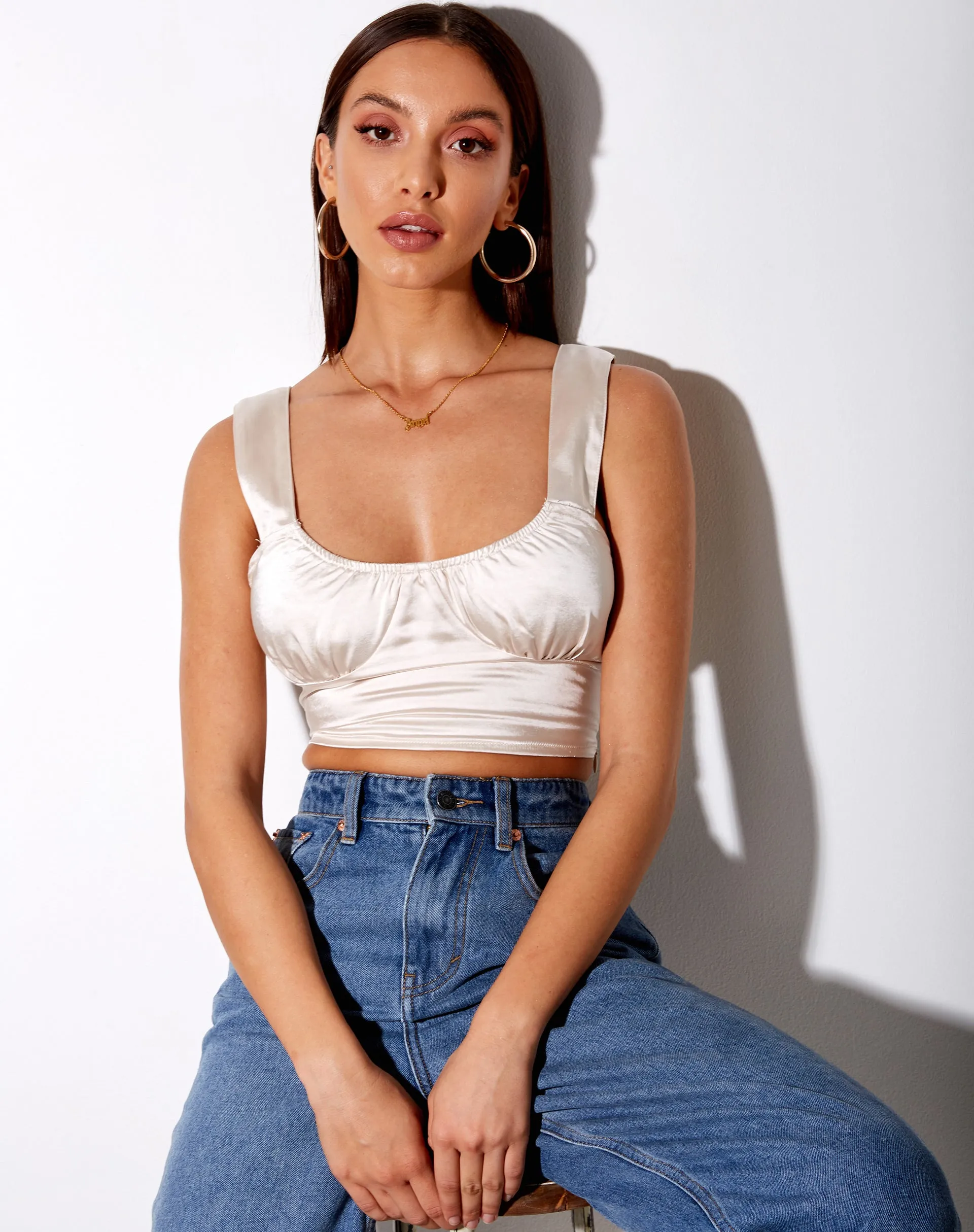 Gladis Vest Crop Top in Satin Champagne