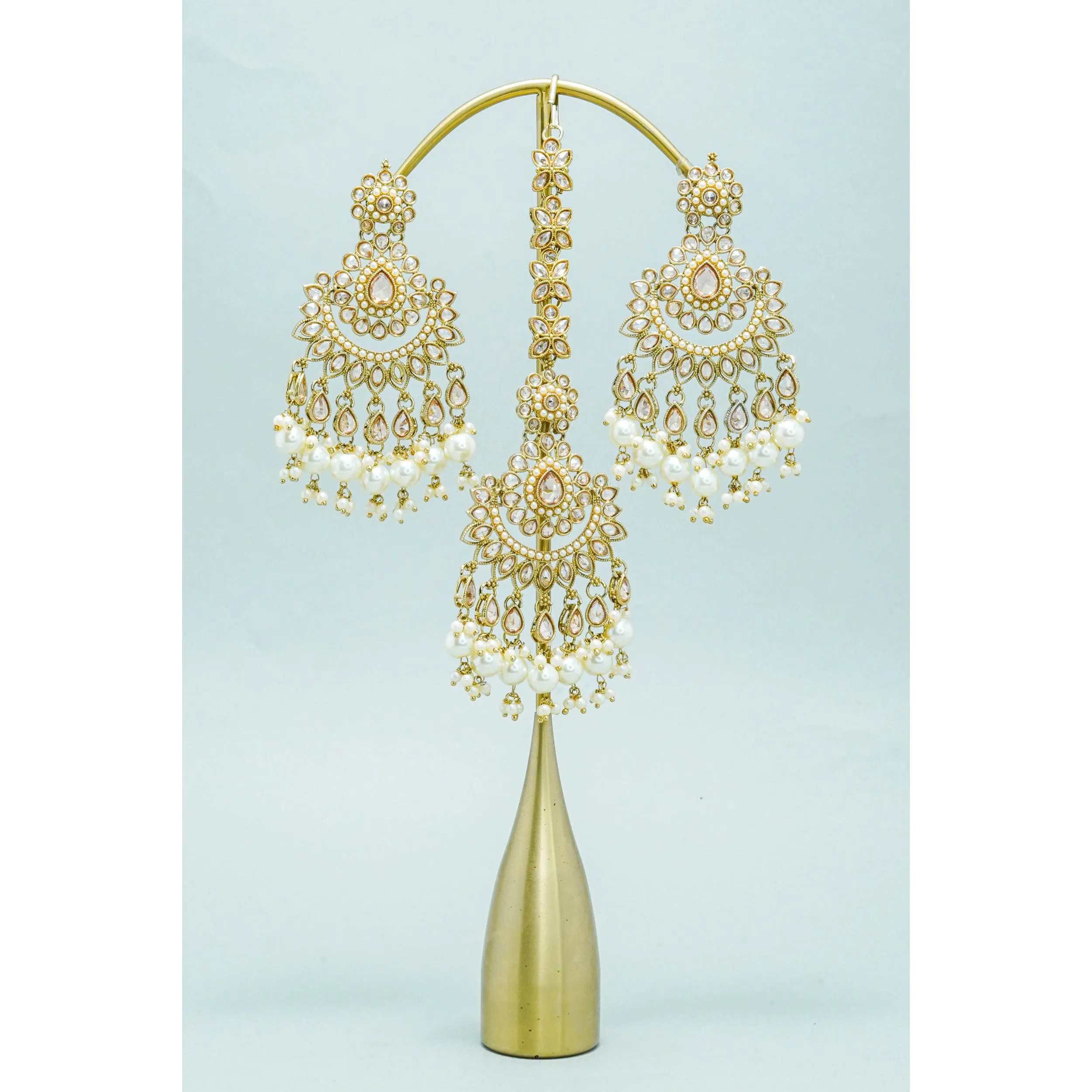 JYOTI POLKI EARRINGS WITH TIKKA