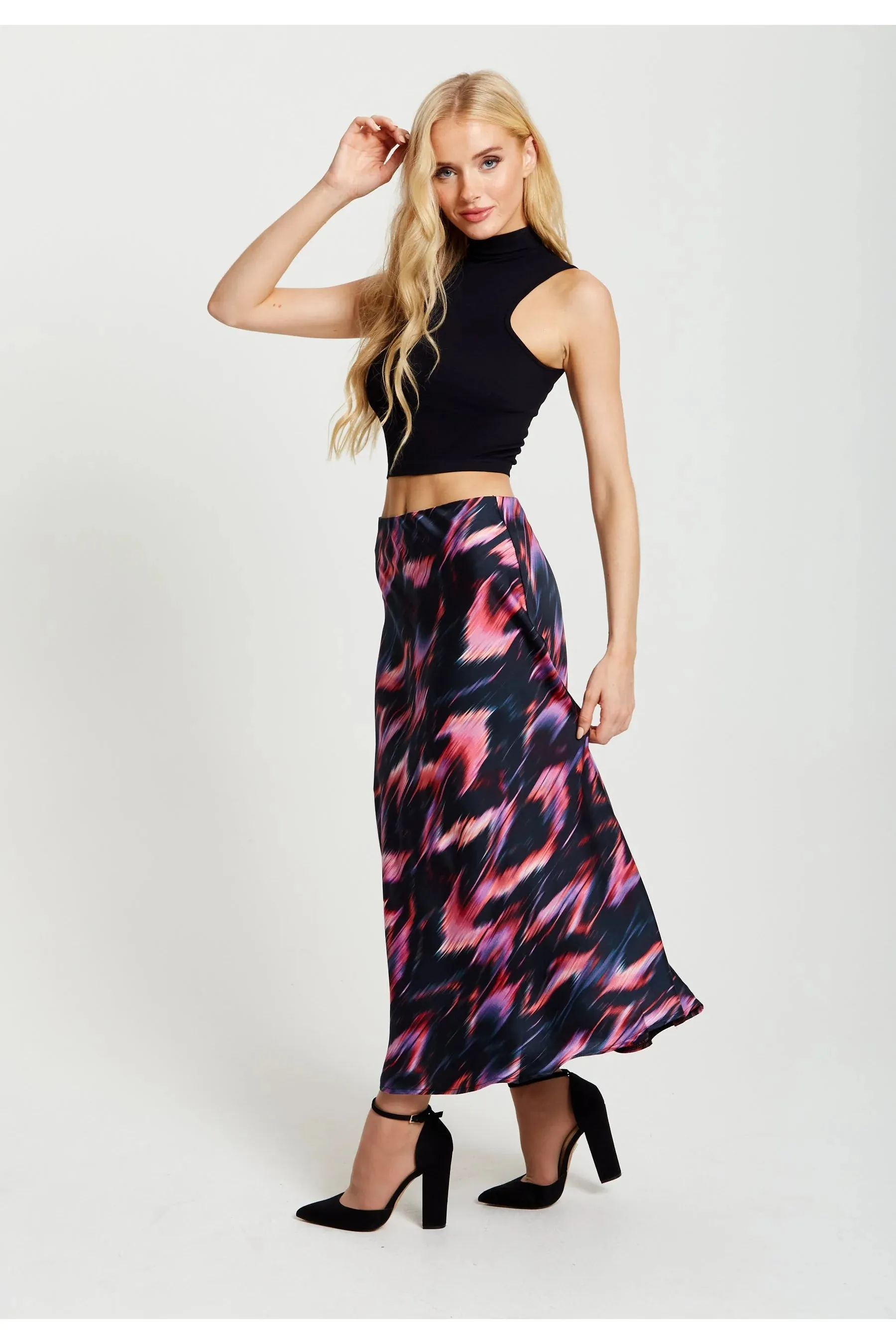 Liquorish Abstract Feather Print Midi Skirt In Black Pink