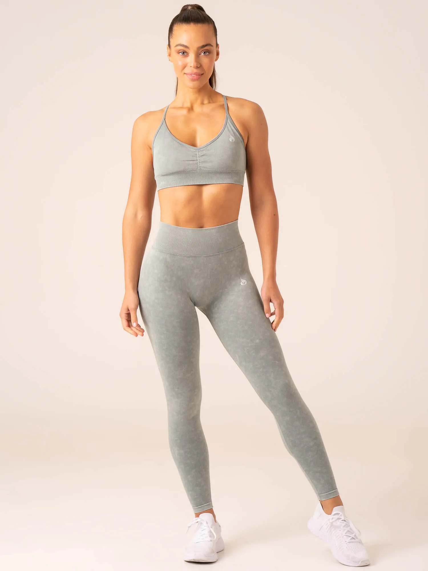 Stonewash Seamless Sports Bra - Sage Stonewash