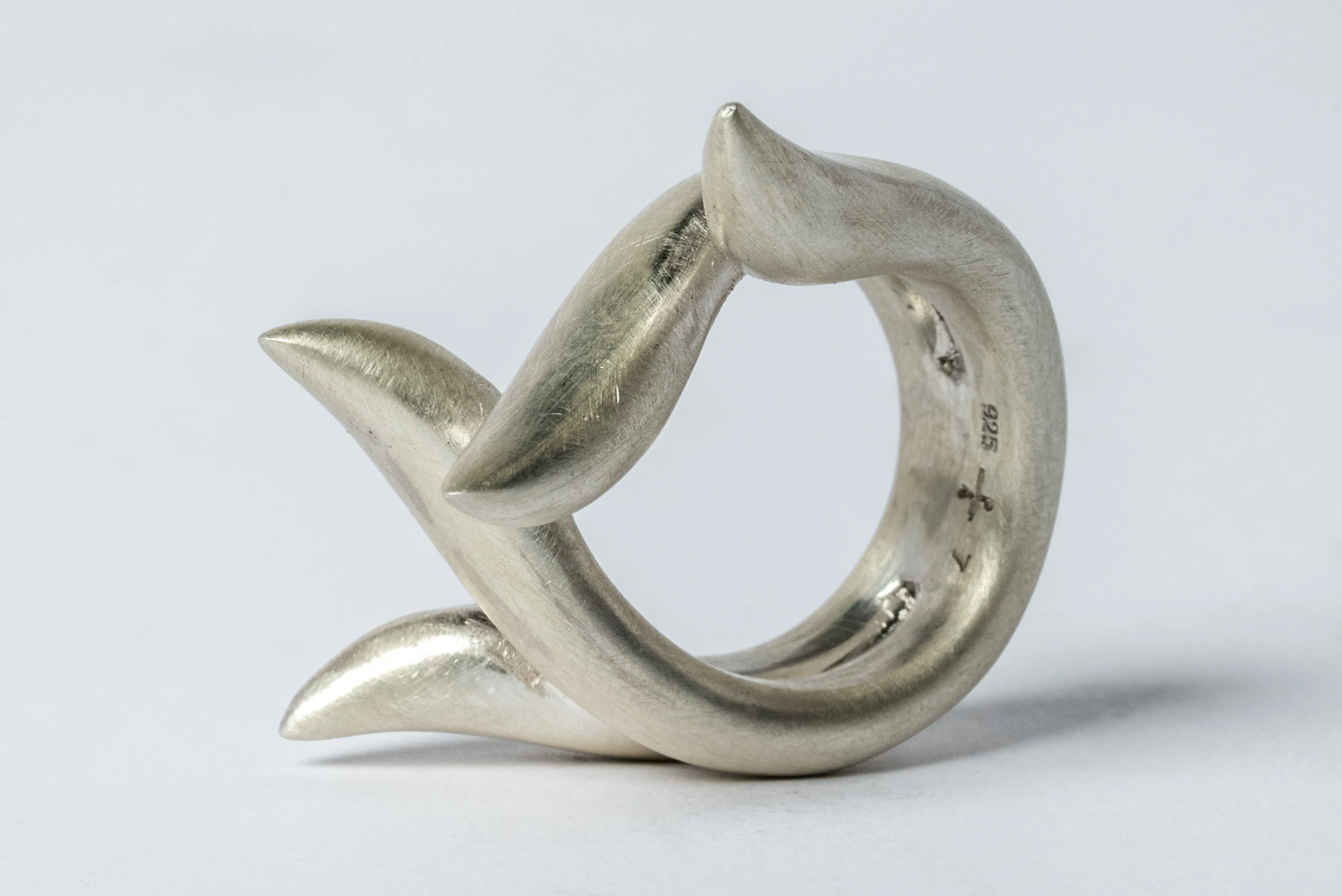 Tatius Ring (Flower 3, Left Mirror, MA)