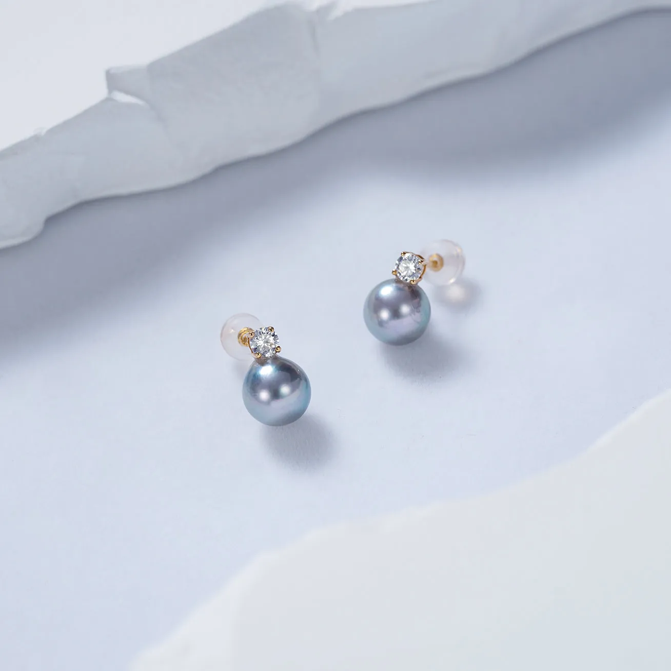 Top Lustre 18K Gold Silver Blue Akoya Pearl Earrings KE00153